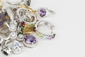 Jewelry-Division-Divorce.jpg How Do You Divide Jewelry in a Divorce?